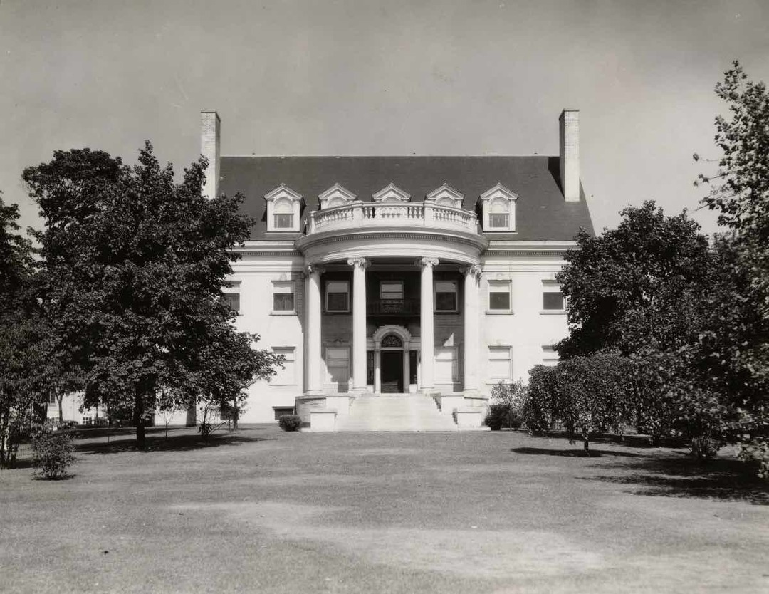 Carlin House, 3233 Euclid Ave.