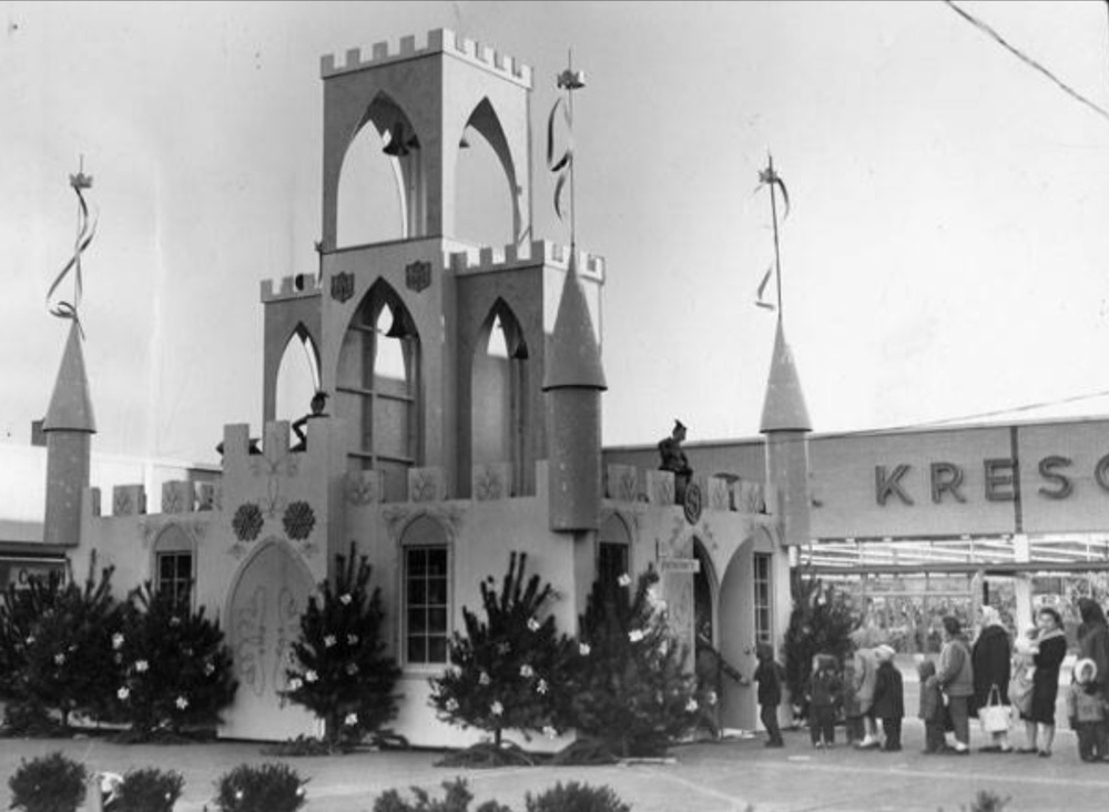 Santa Claus Castle at Parmatown Shopping Center