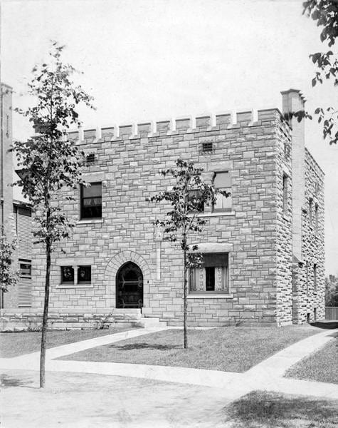 Front of Schweinfurth Residence