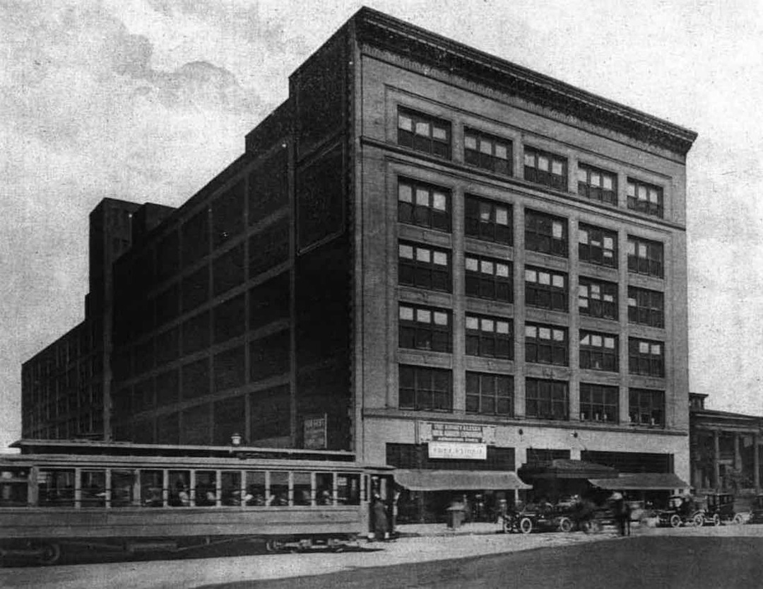 Early View of the Kinney & Levan Building 