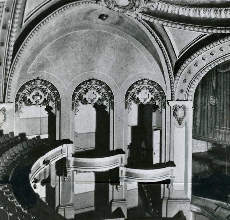 The Colonial Theatre