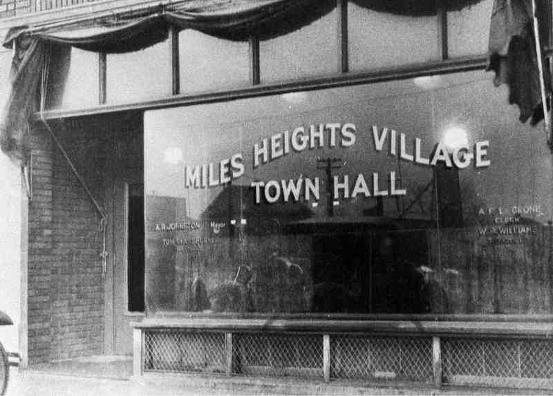 Miles Heights Town Hall, 1932