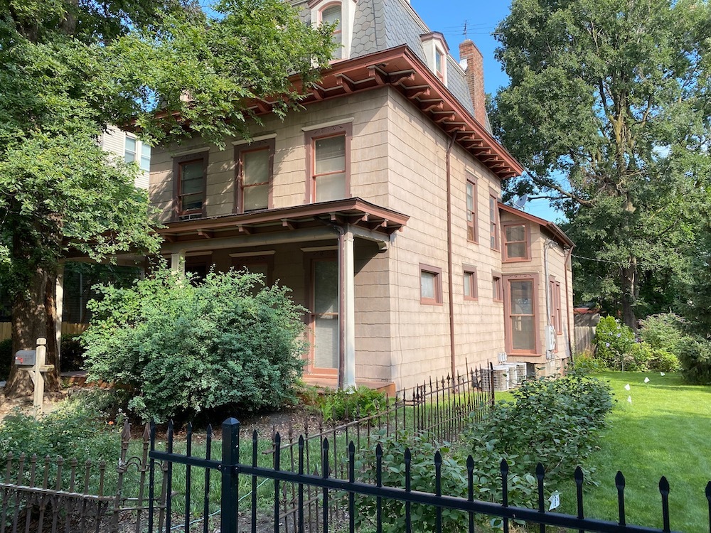 4206 Franklin Boulevard