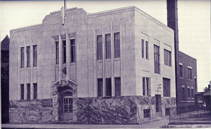 An Art-Deco Style Headquarters for Jednota