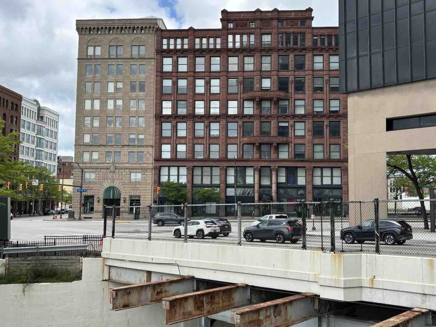 The 820 Building