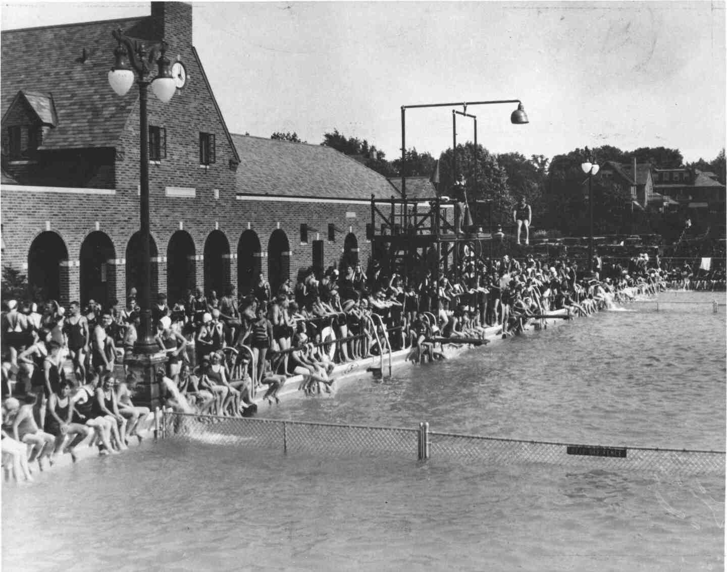 Cumberland Pool, Circa 1930