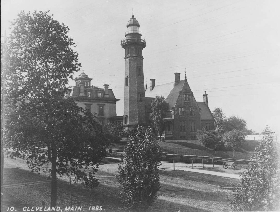 Lighthouse in 1885