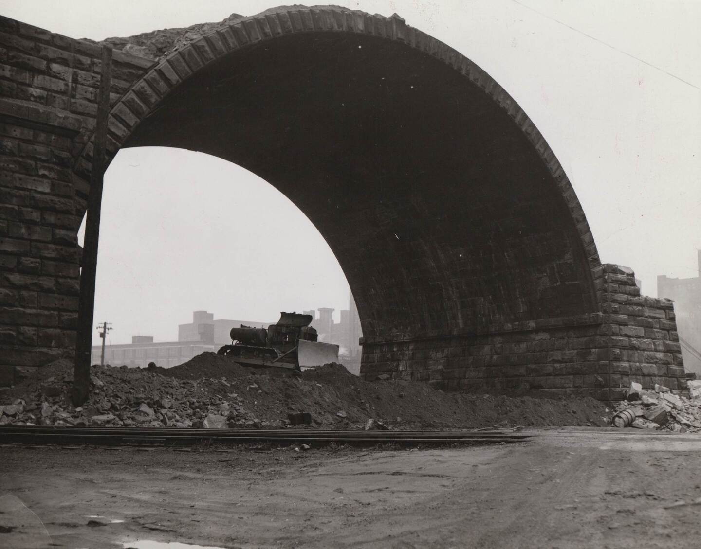 Arch, 1938